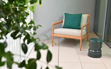 Property slide 18