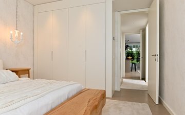 Property slide 21