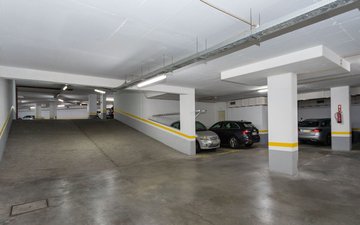 Property slide 21