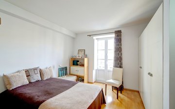 Property slide 8