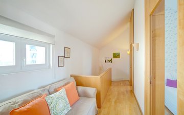 Property slide 10