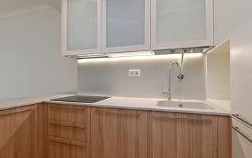 Property slide 8