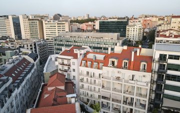Property slide 10