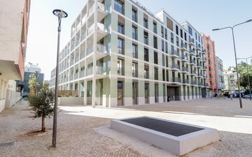 Property slide 51