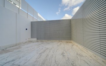 Property slide 14