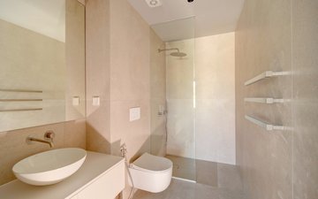 Property slide 23