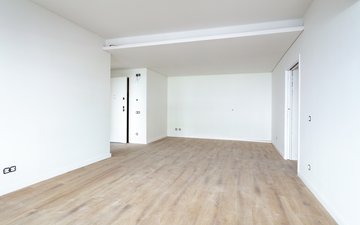 Property slide 5