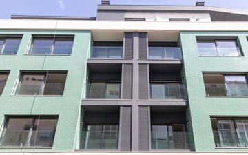 Property slide 21