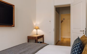 Property slide 19