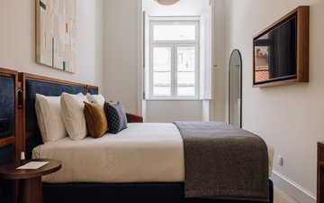 Property slide 24