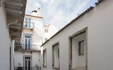 Property slide 30