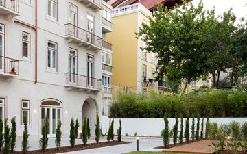 Property slide 8