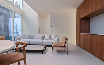 Property slide 6