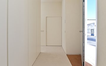 Property slide 25