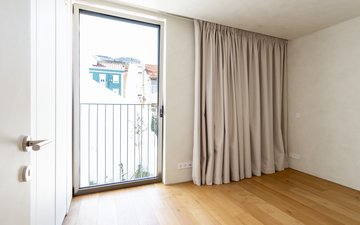 Property slide 17