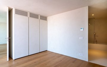 Property slide 24