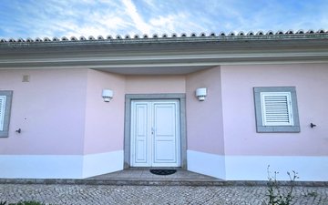 Property slide 22