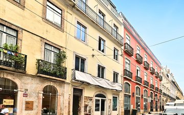 Property slide 18