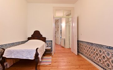 Property slide 28