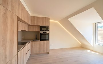 Property slide 9
