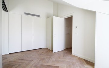 Property slide 21