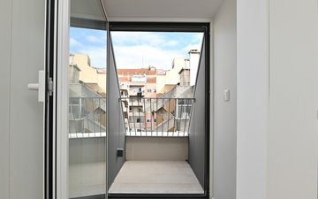 Property slide 21