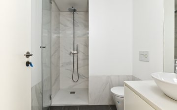 Property slide 22