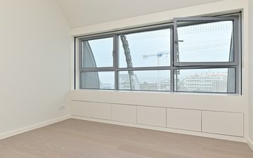Property slide 4