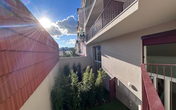 Property slide 14