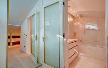Property slide 21