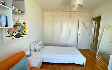 Property slide 19