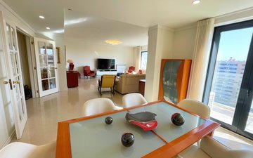 Property slide 10
