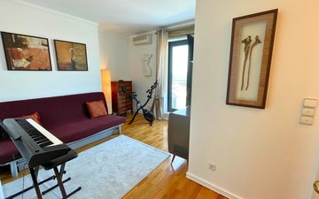 Property slide 25