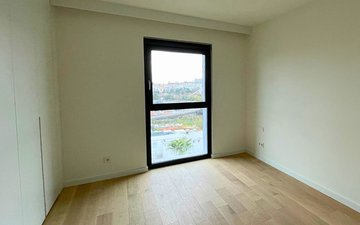 Property slide 5