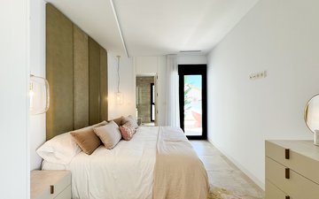 Слайд недвижимости 8