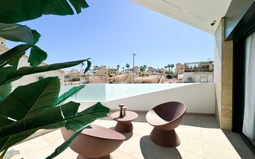 Слайд недвижимости 16