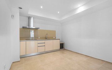 Property slide 39