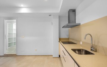 Property slide 40