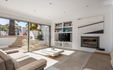 Property slide 19