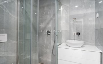 Property slide 20