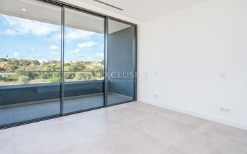 Property slide 18