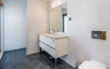 Property slide 15