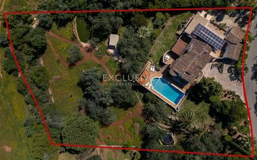 Property slide 25