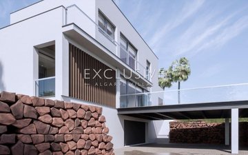 Property slide 7