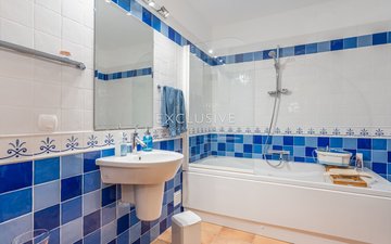 Property slide 20
