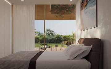 Property slide 32