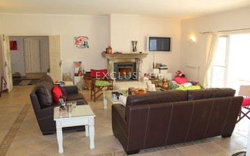 Property slide 23