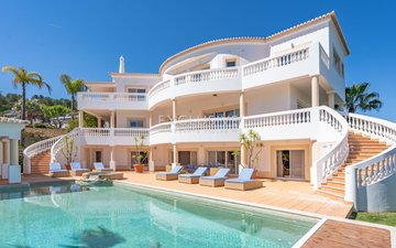 Property slide 22
