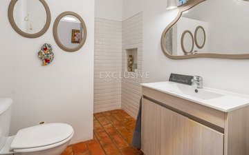 Property slide 39
