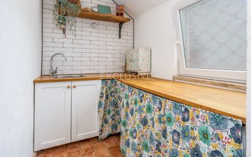 Property slide 23